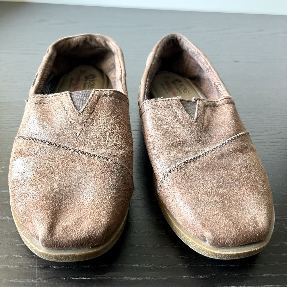 Bob’s Leather Slip On Flats